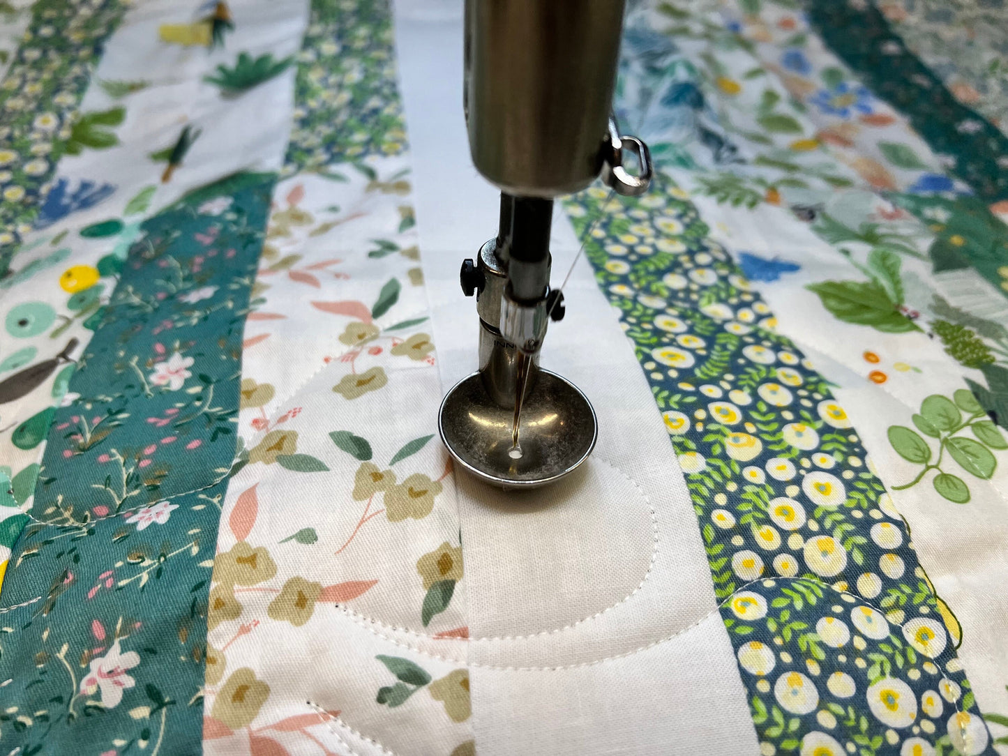 Longarm Quilting Services - $5 deposit - Edge to Edge quilting 0.018 cents per square inch